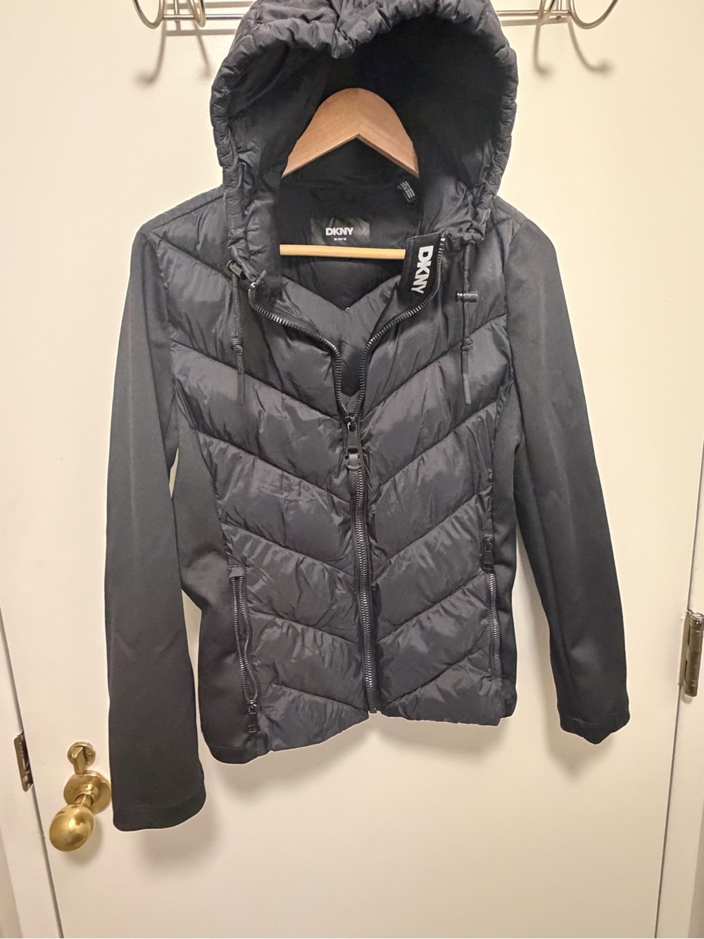 DKNY Black soft shell puffer jacket size medium M - Picture 11 of 16